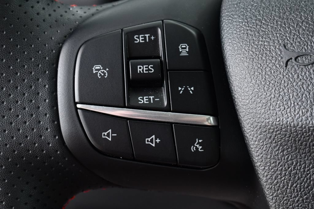 Used 2024 Ford Escape ST-Line w/ Tech Pack #1 AWD/4WD image 32