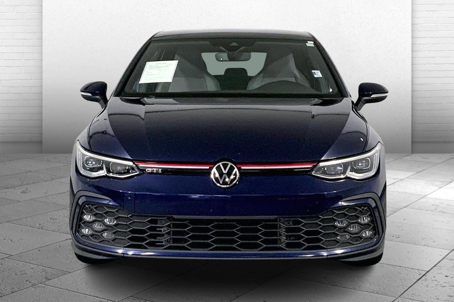 Used 2022 Volkswagen GTI SE image 2