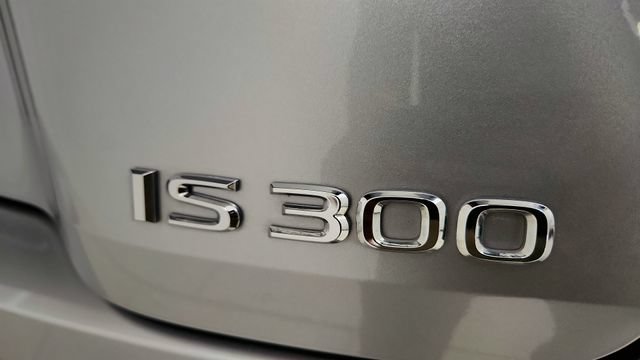 Used 2023 Lexus IS 300 w/ Premium Package RWD image 33
