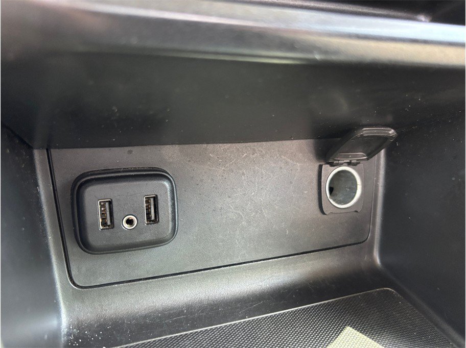 Used 2020 Chevrolet Colorado W/T RWD image 23