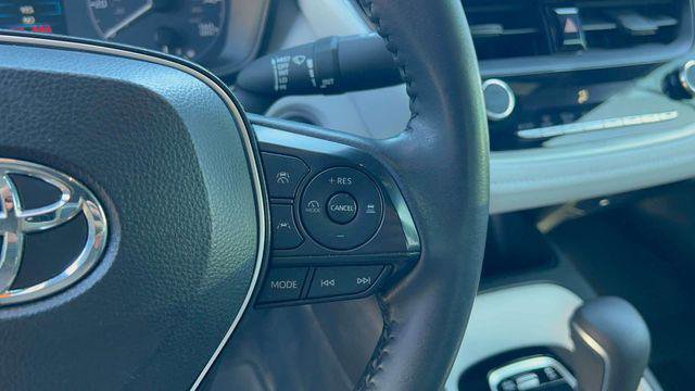 Certified 2024 Toyota Corolla SE FWD image 23