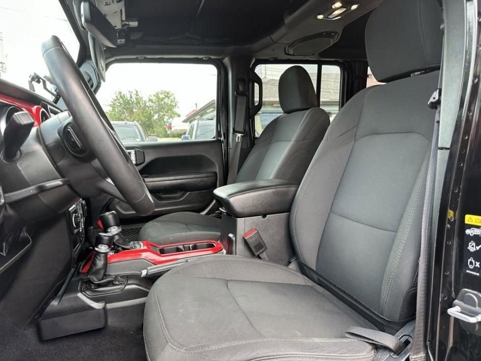 Used 2023 Jeep Wrangler Willys image 10