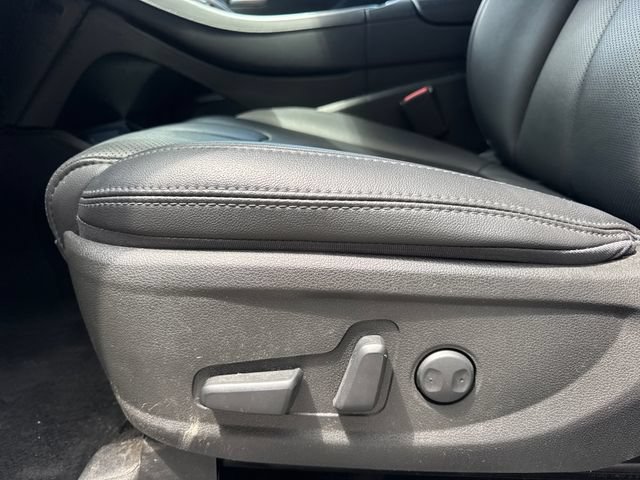 Used 2023 Hyundai Santa Fe SEL w/ Premium Package AWD/4WD image 14