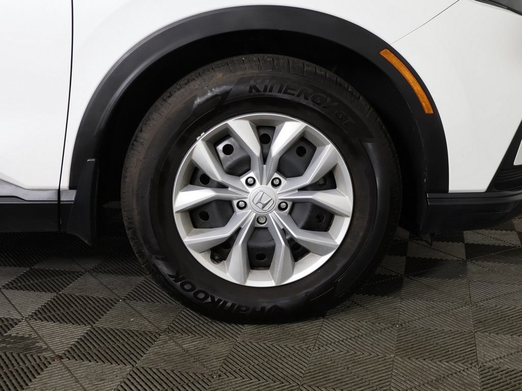 Used 2023 Honda CR-V LX image 18