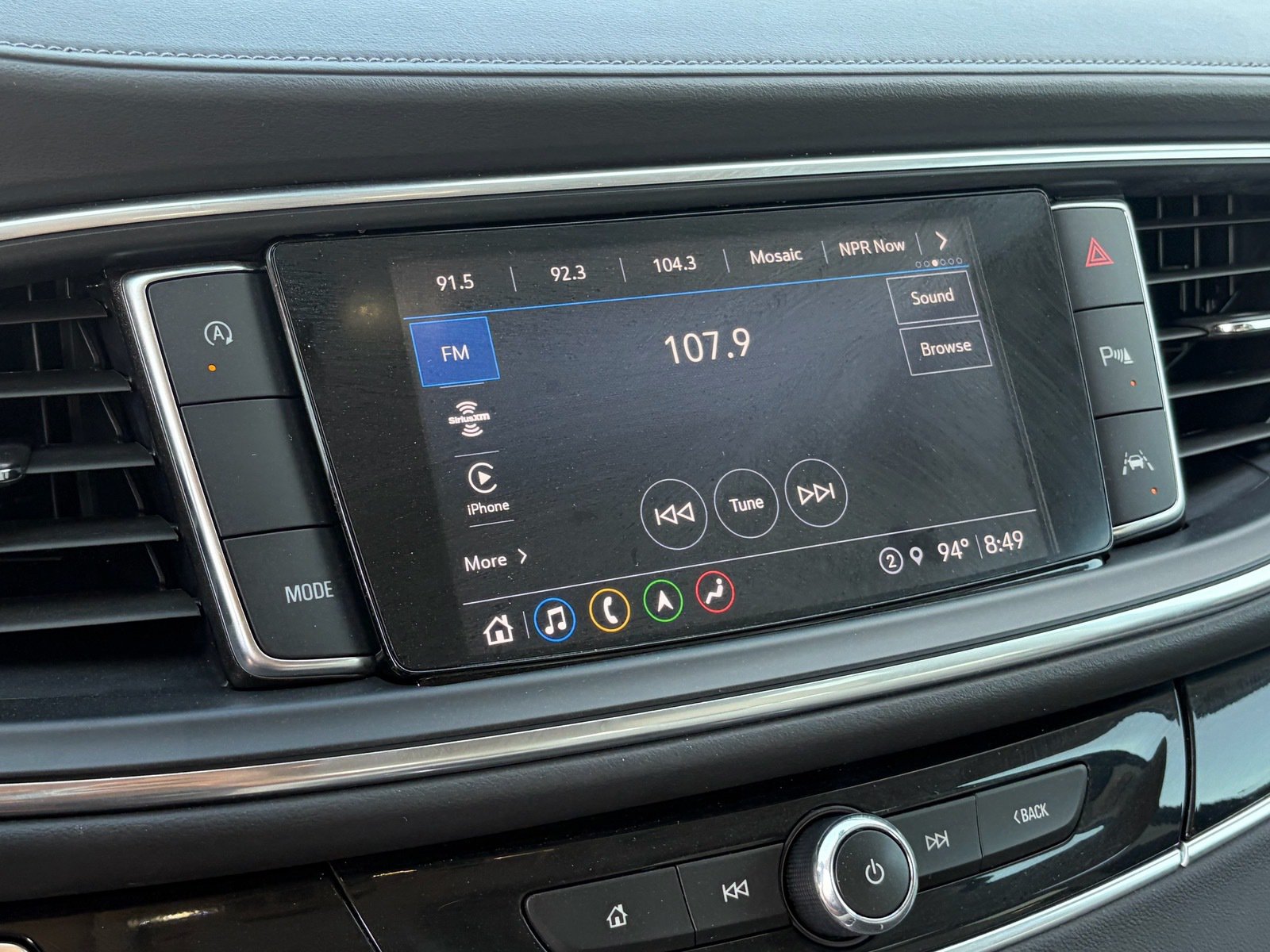Used 2024 Buick Enclave Avenir w/ Trailering Package, 5000 lbs. FWD image 23