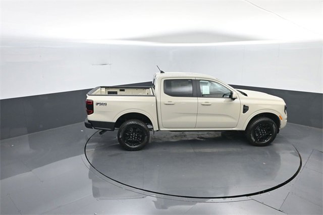 New 2025 Ford Ranger Lariat w/ FX4 Off-Road Package image 29