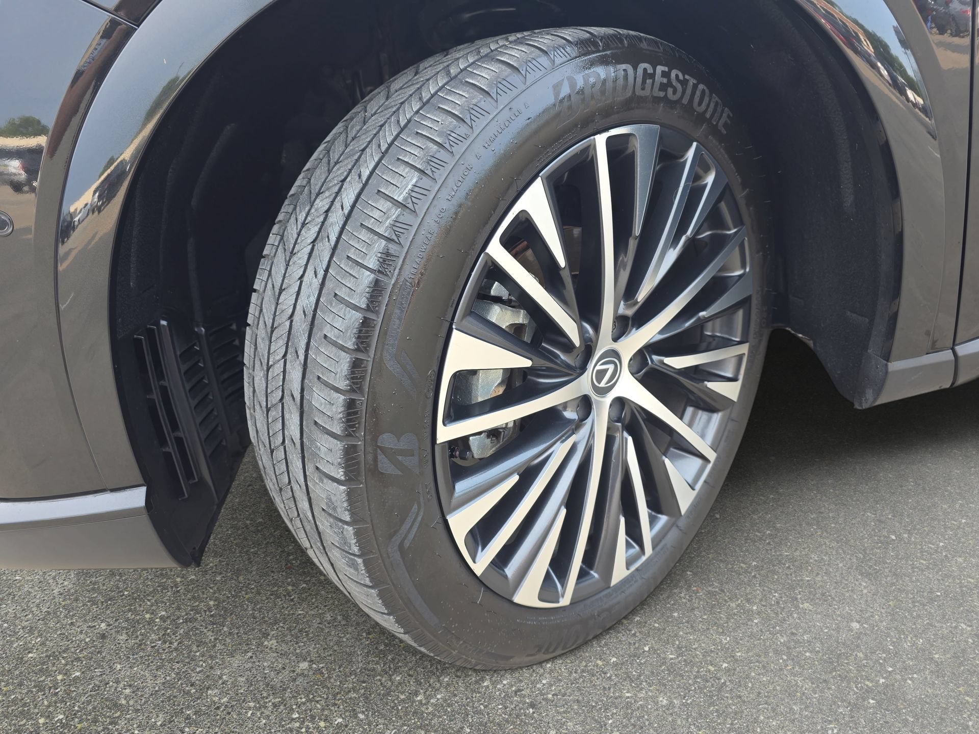 Used 2024 Lexus RX 350 Premium Plus w/ Convenience Package FWD image 31