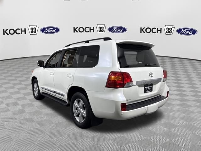Used 2013 Toyota Land Cruiser image 6