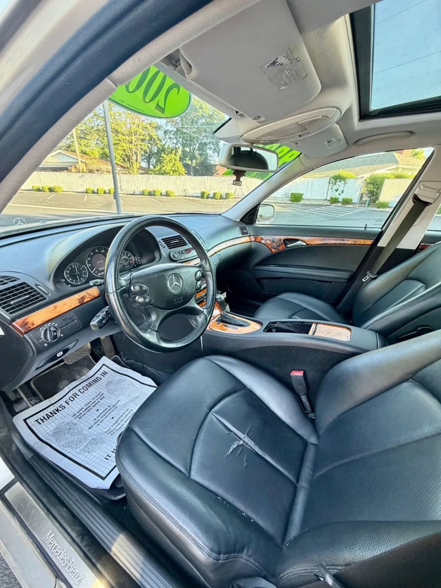 Used 2008 Mercedes-Benz E 350 4MATIC Wagon image 28