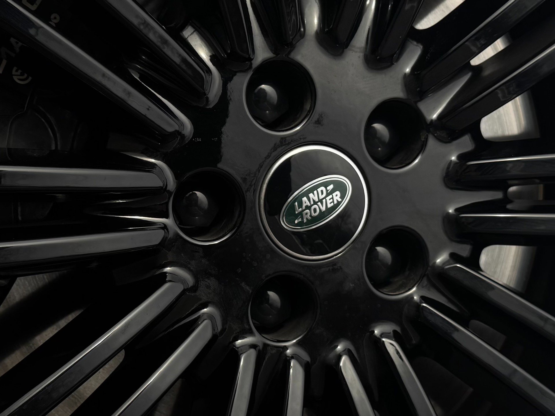 Used 2024 Land Rover Range Rover Long Wheelbase Autobiography image 72