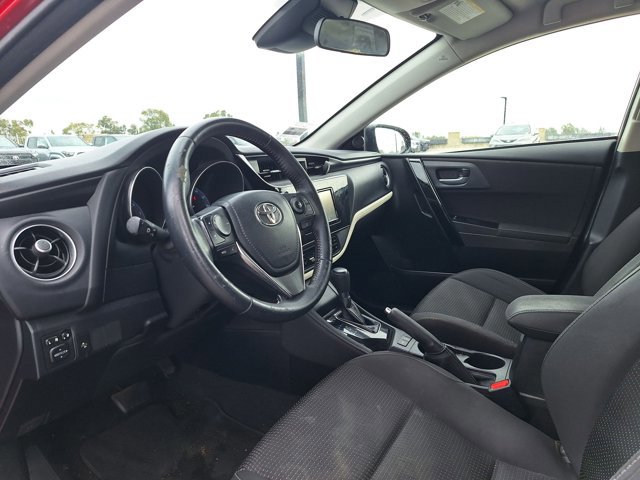 Used 2018 Toyota Corolla iM w/ Carpet Mat Package (TMS) image 9