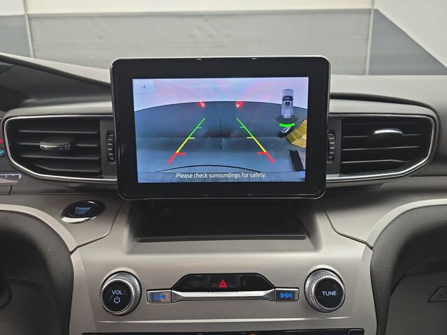 Used 2022 Ford Explorer XLT w/ Equipment Group 202A image 30