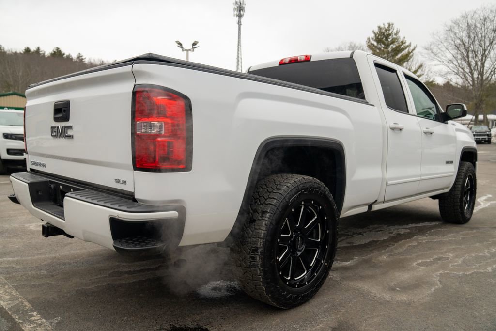 Used 2017 GMC Sierra 1500 SLE w/ SLE Value Package image 8