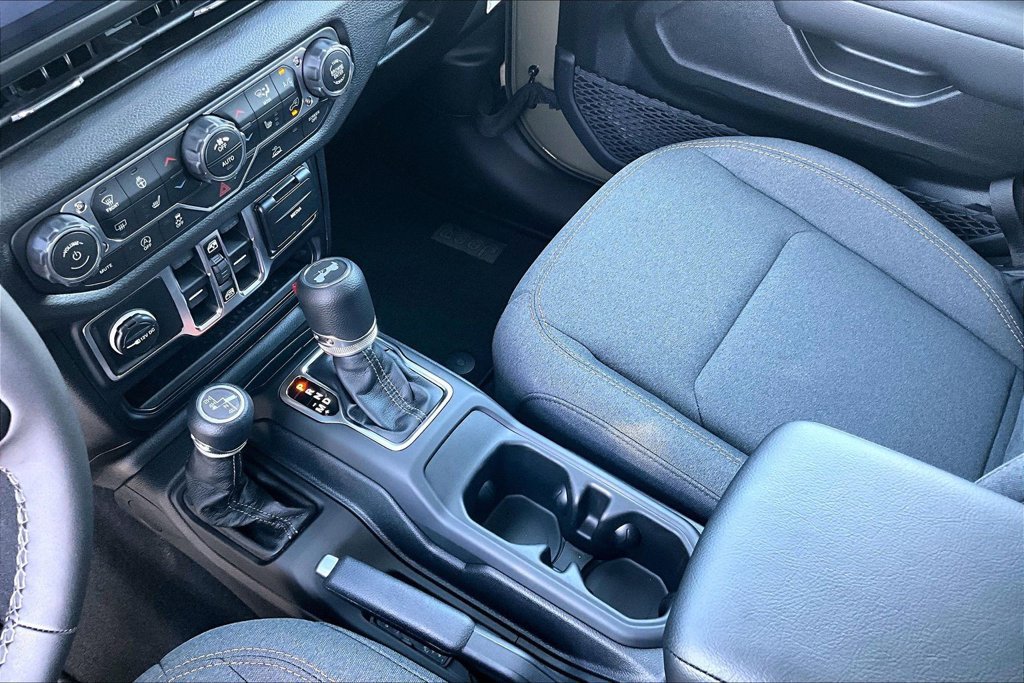 New 2026 Jeep Wrangler Unlimited Sport AWD/4WD image 11