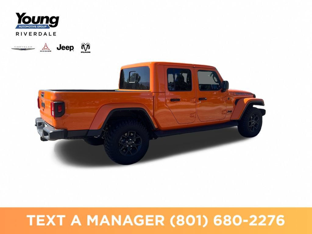 Used 2025 Jeep Gladiator Sport AWD/4WD image 5