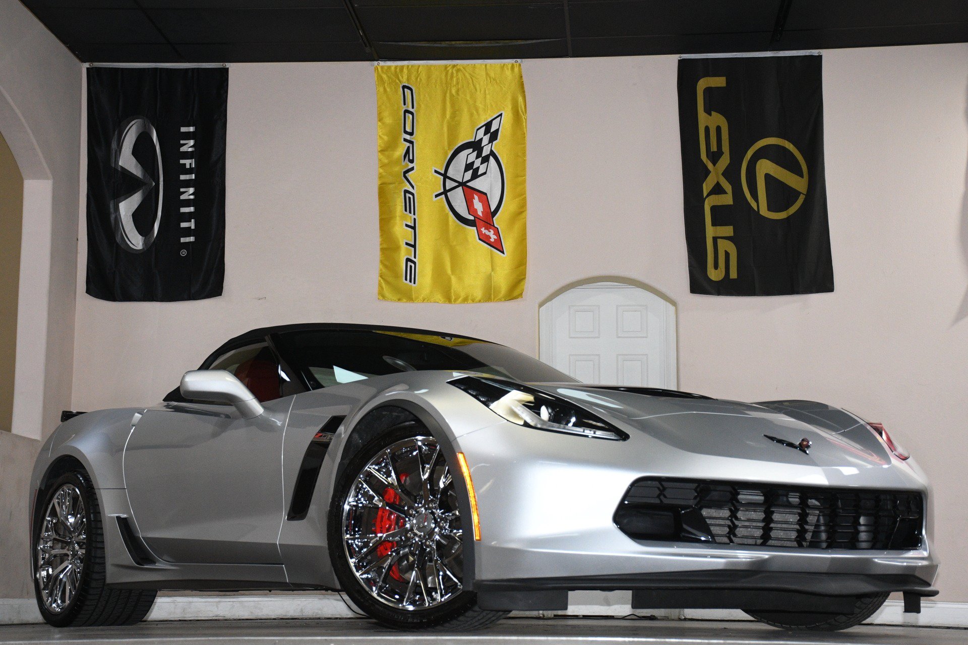 Used 2015 Chevrolet Corvette Z06 w/ 3LZ Preferred Equipment Group RWD image 83