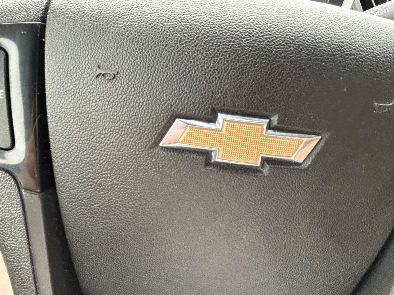 Used 2016 Chevrolet Equinox LS AWD/4WD image 20