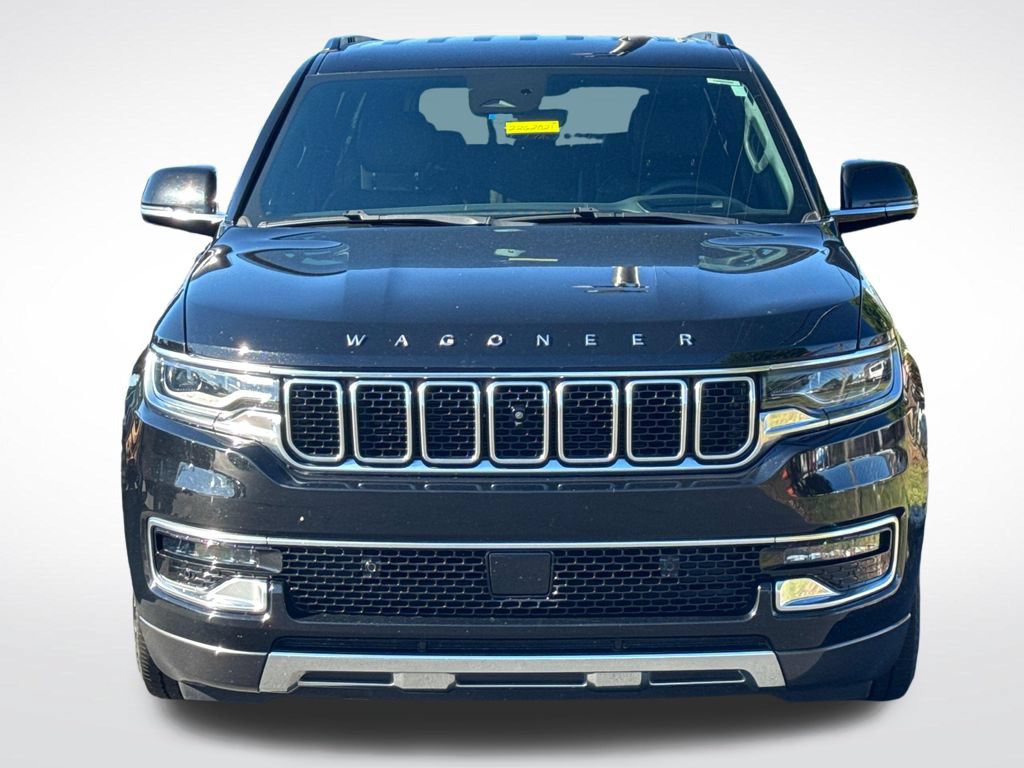 Used 2022 Jeep Wagoneer Series III w/ Convenience Group I AWD/4WD image 3