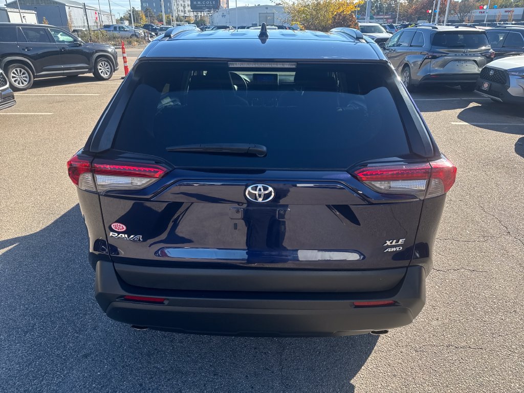 Used 2024 Toyota RAV4 XLE w/ Convenience Package AWD/4WD image 6