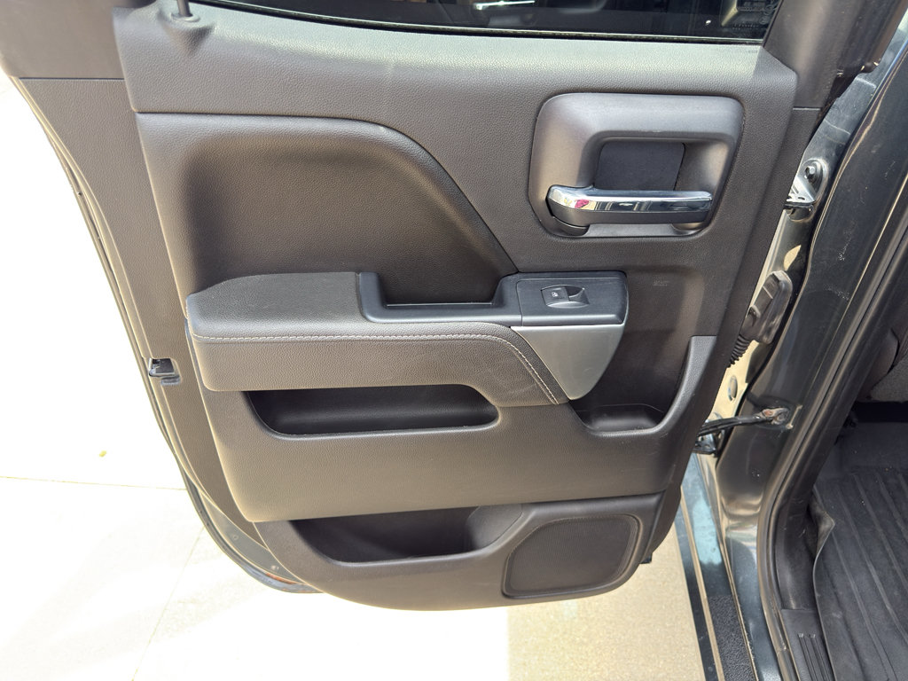 Used 2017 Chevrolet Silverado 1500 LT w/ All Star Edition AWD/4WD image 14