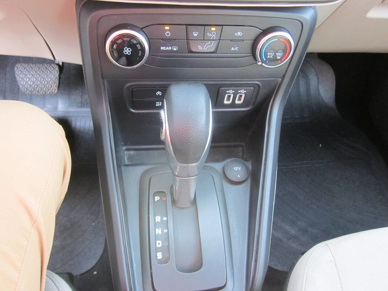 Used 2020 Ford EcoSport S FWD image 22