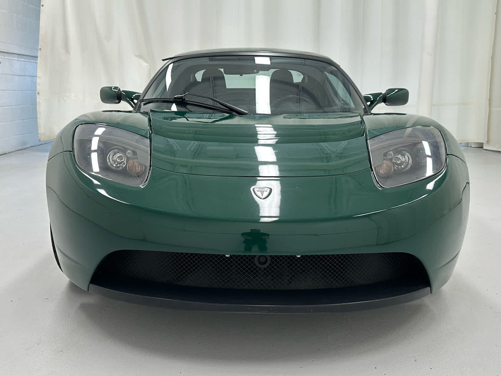 Used 2008 Tesla Roadster RWD image 5