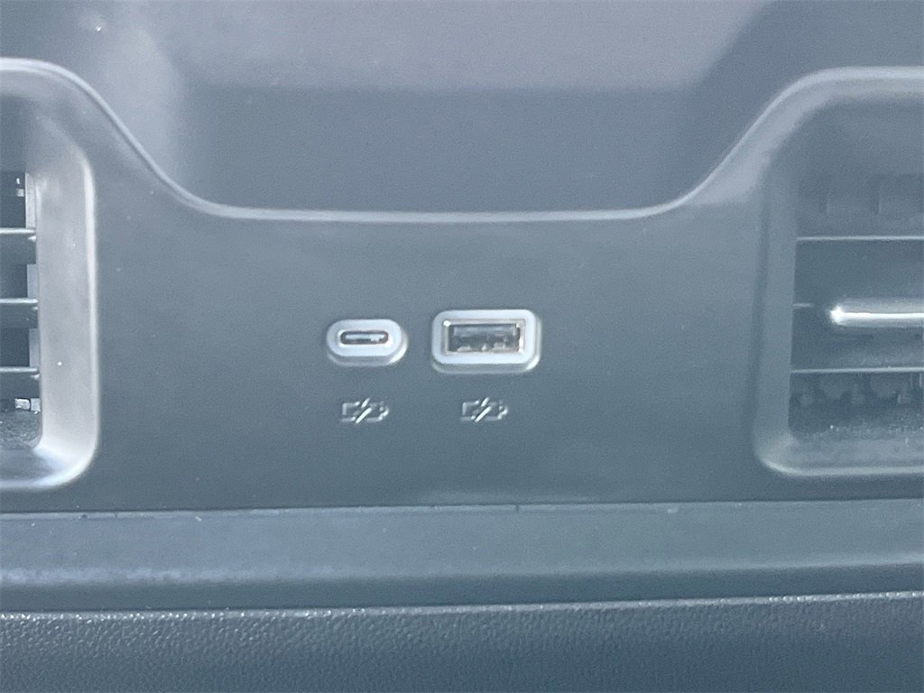 Used 2024 Chevrolet Silverado 1500 LT Trail Boss w/ Convenience Package II image 27