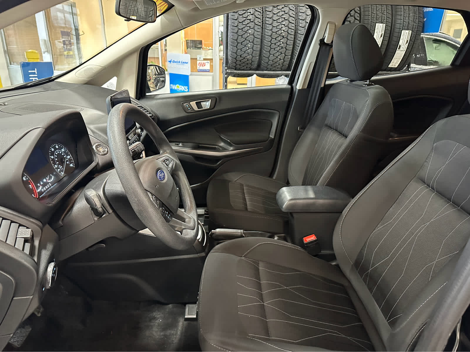 Used 2022 Ford EcoSport SE w/ SE Convenience Package image 18