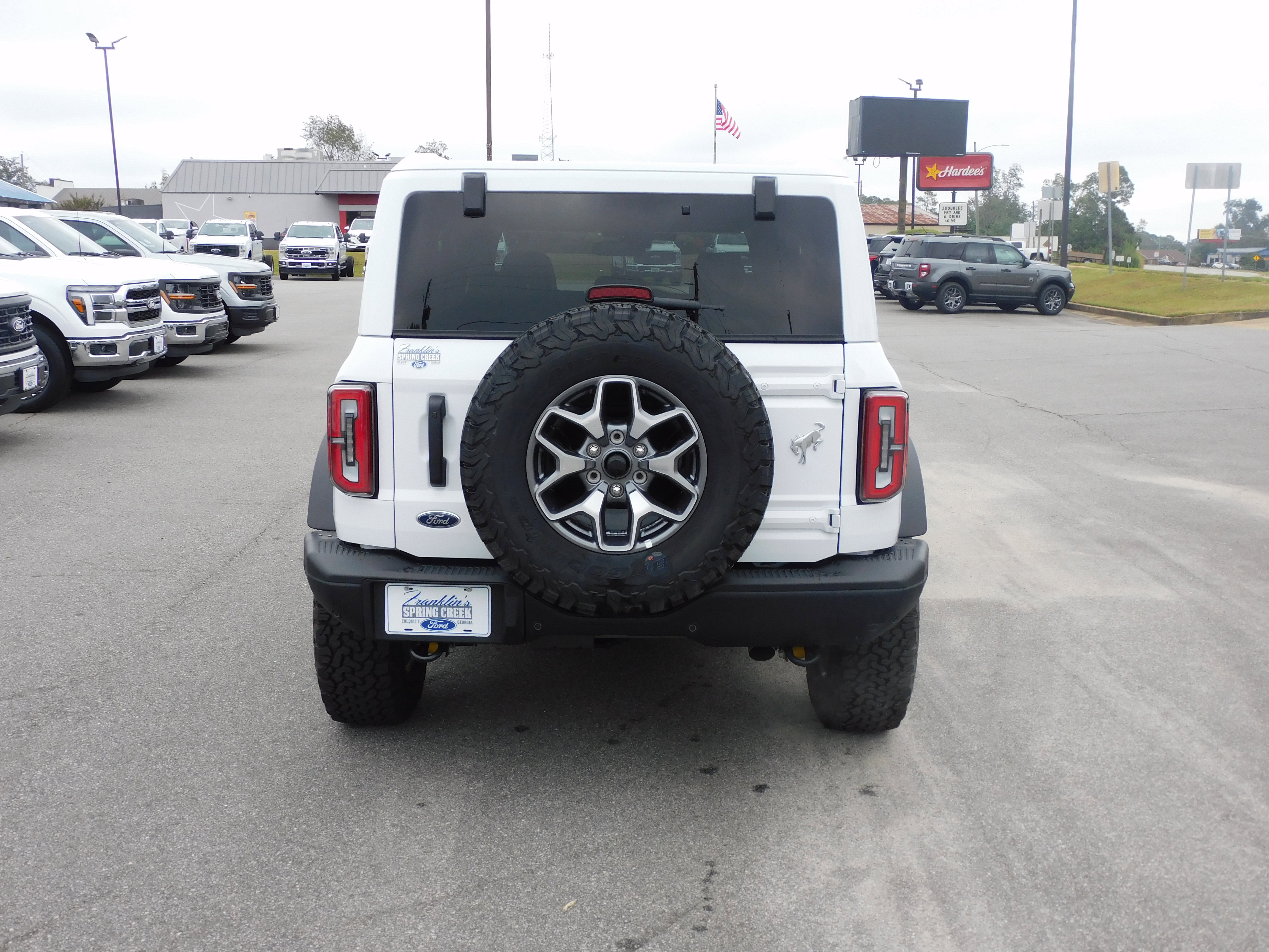 New 2025 Ford Bronco Badlands image 6