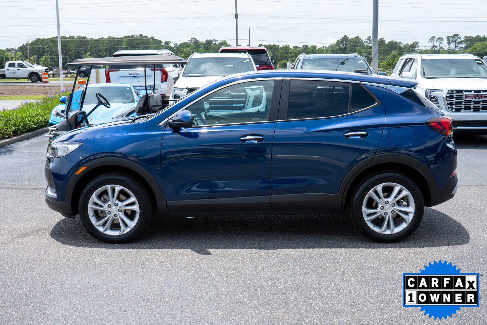 Used 2023 Buick Encore GX Preferred w/ Cold Weather Comfort Package AWD/4WD image 6