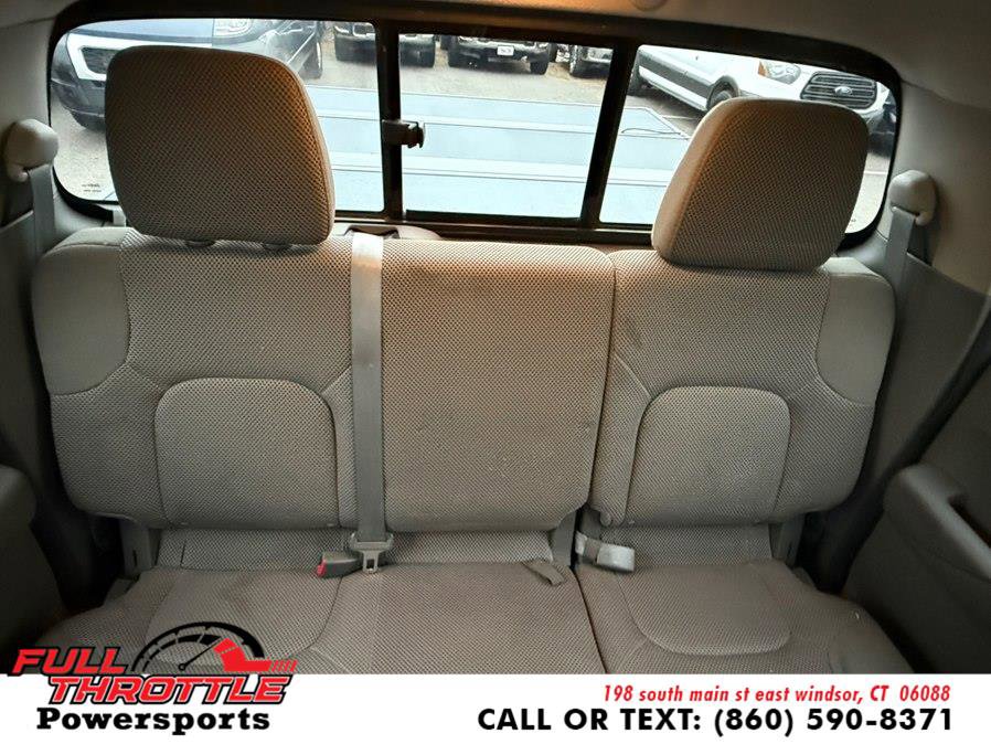 Used 2015 Nissan Frontier SV image 18