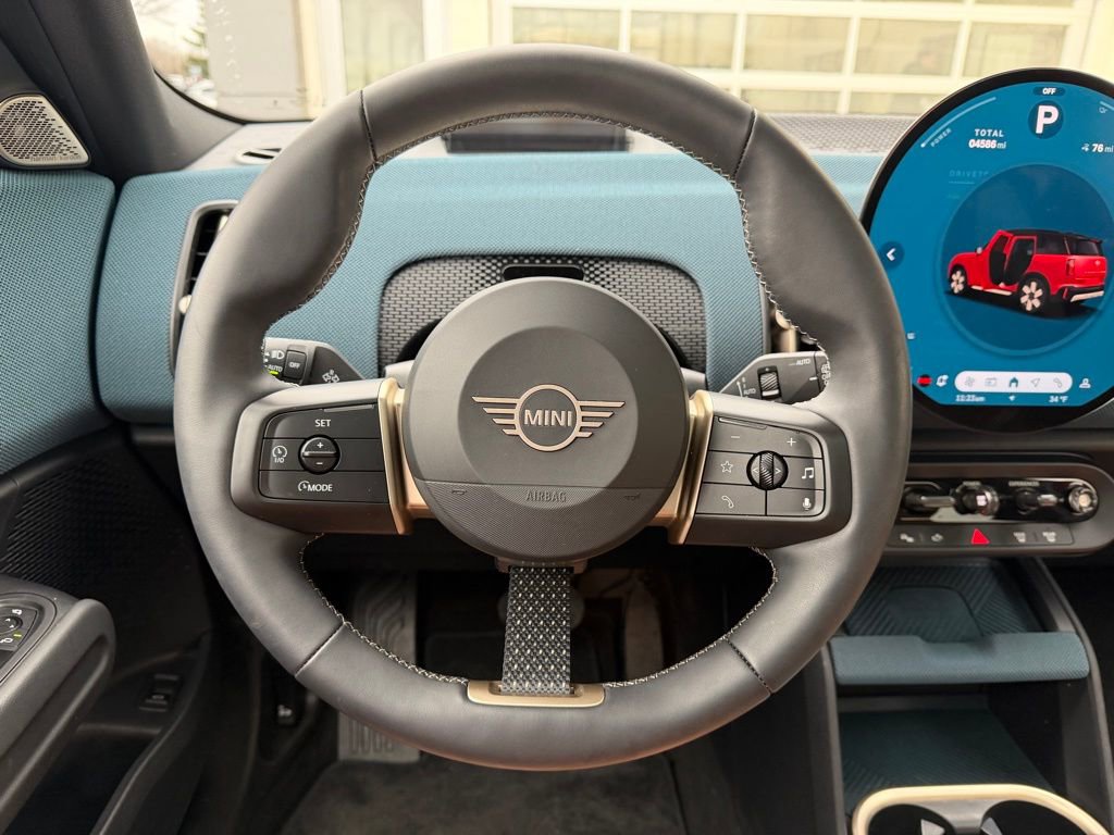 Used 2025 MINI Cooper Countryman SE w/ Comfort Package Max image 19