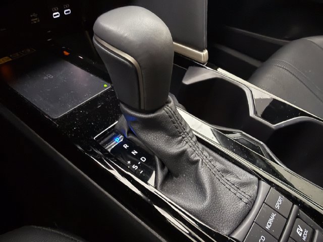 Used 2026 Toyota Camry XSE w/ Premium Package FWD image 20
