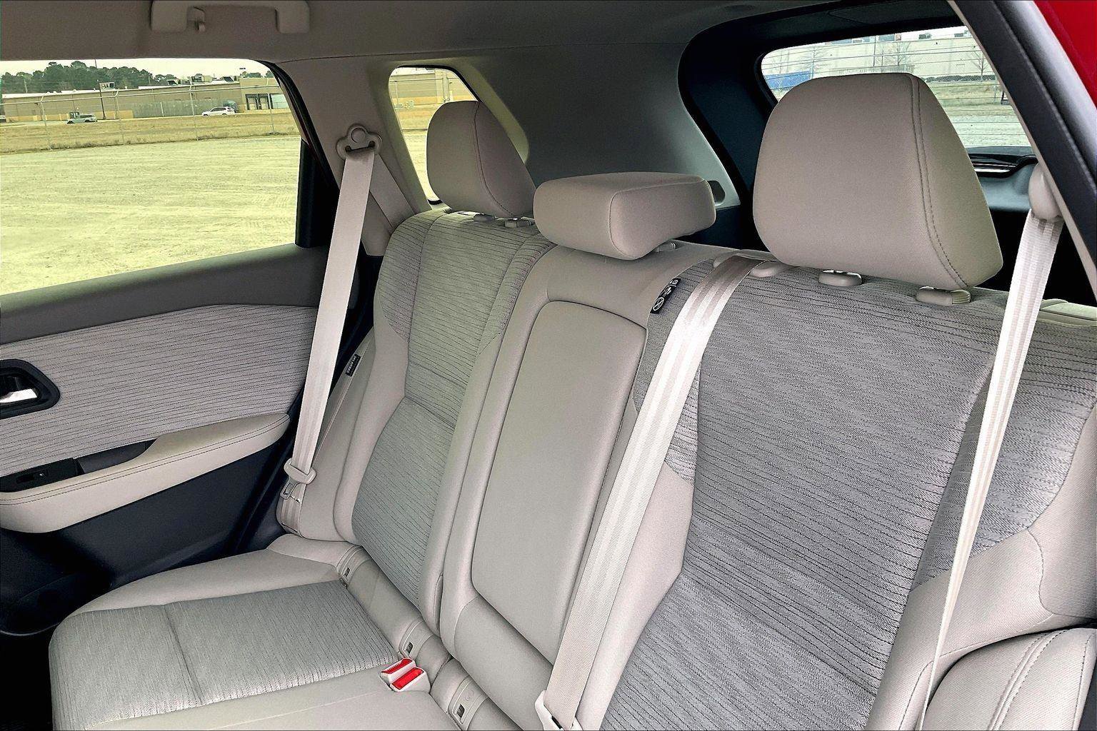 Certified 2023 Nissan Rogue SV image 5