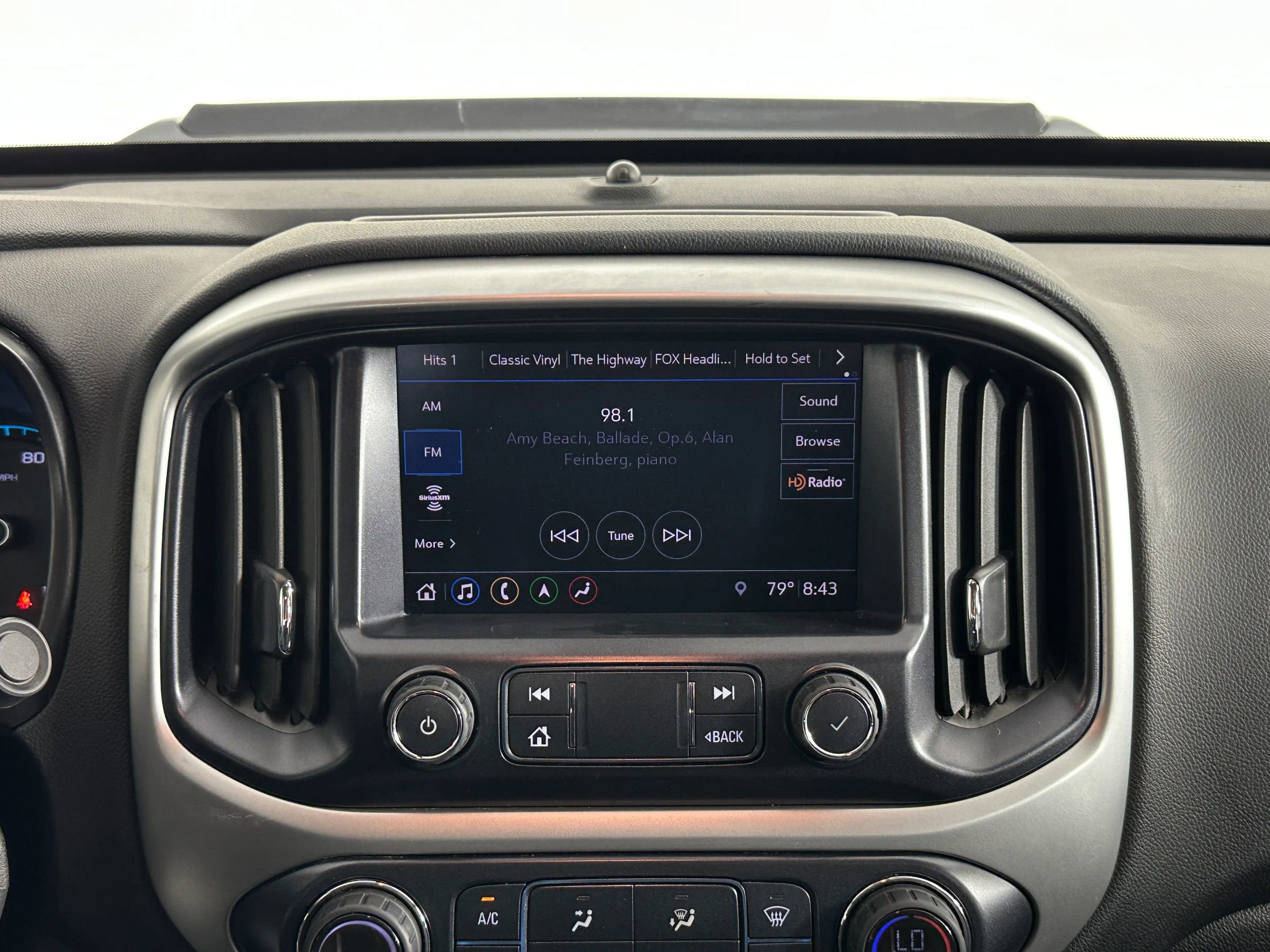 Used 2021 Chevrolet Colorado ZR2 w/ Colorado ZR2 Bison Edition AWD/4WD image 32