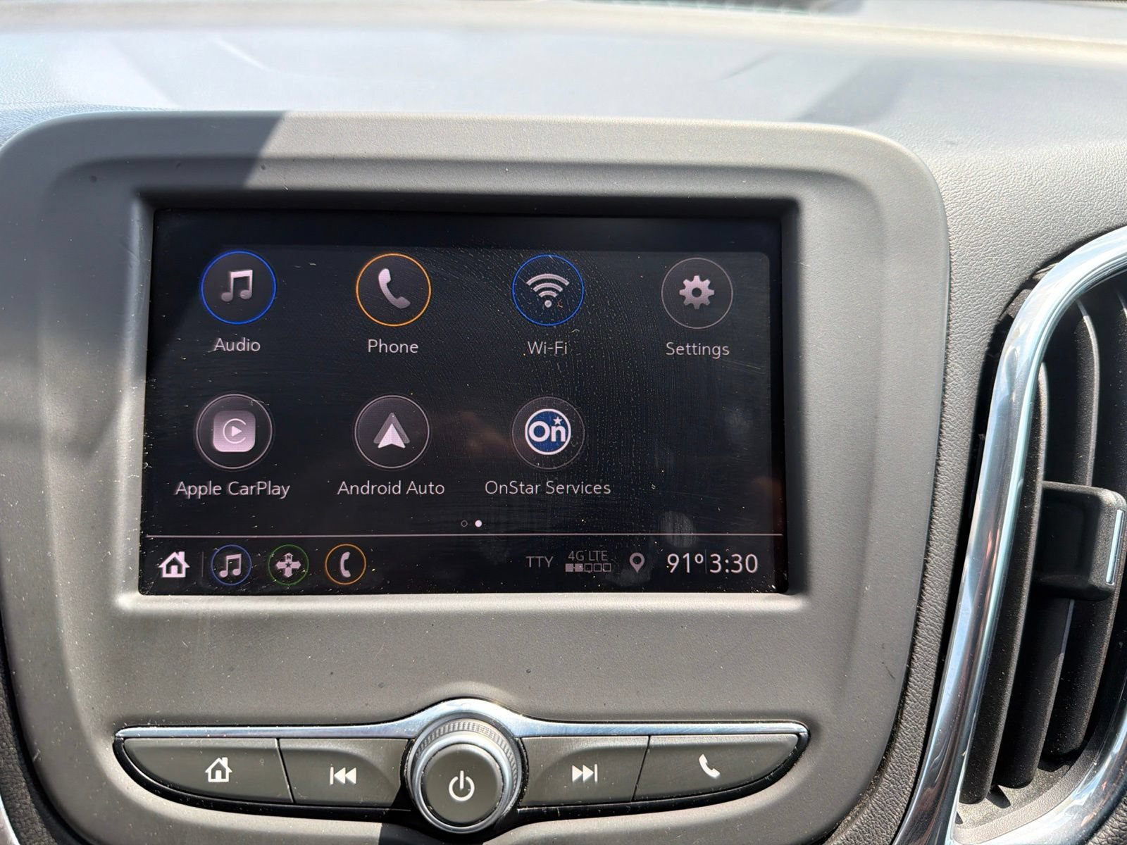 Used 2020 Chevrolet Equinox LT w/ Driver Convenience Package FWD image 20