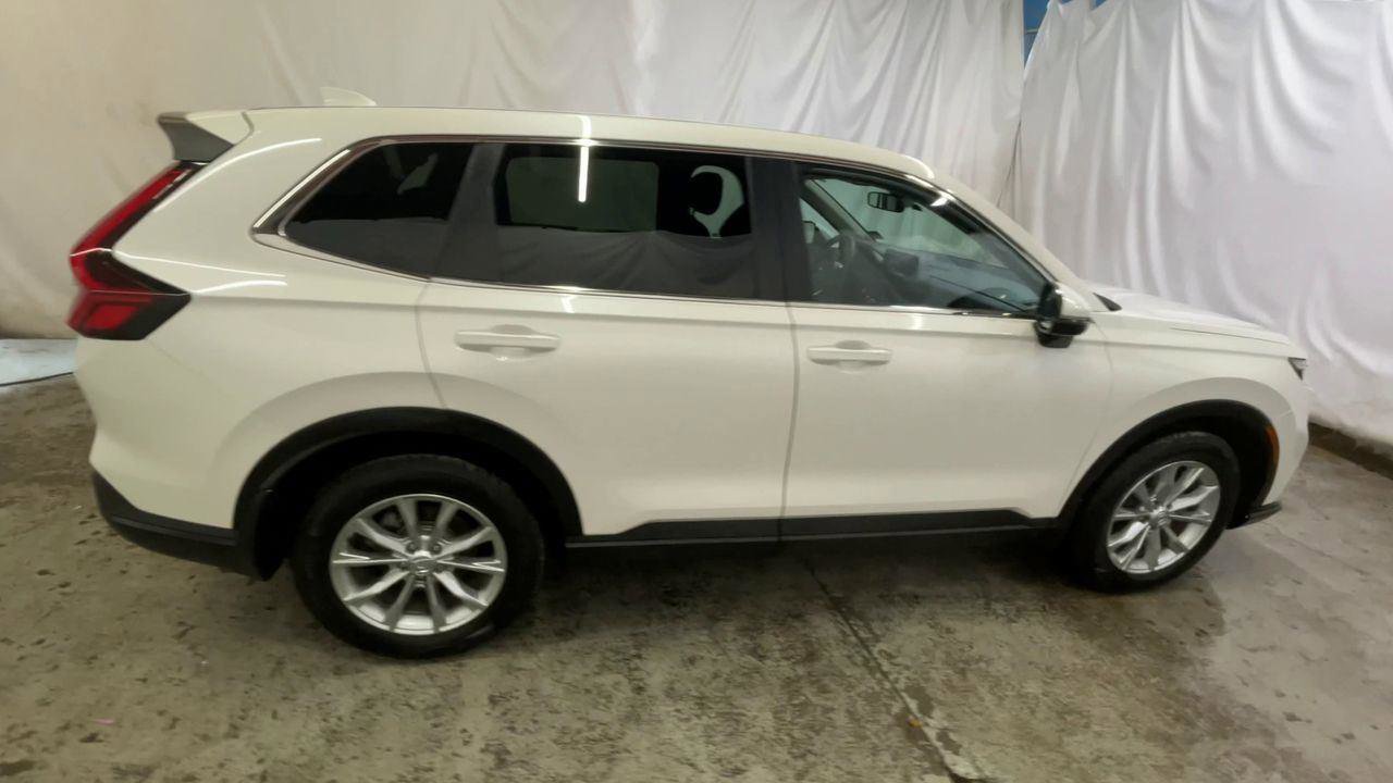 Certified 2025 Honda CR-V EX image 9