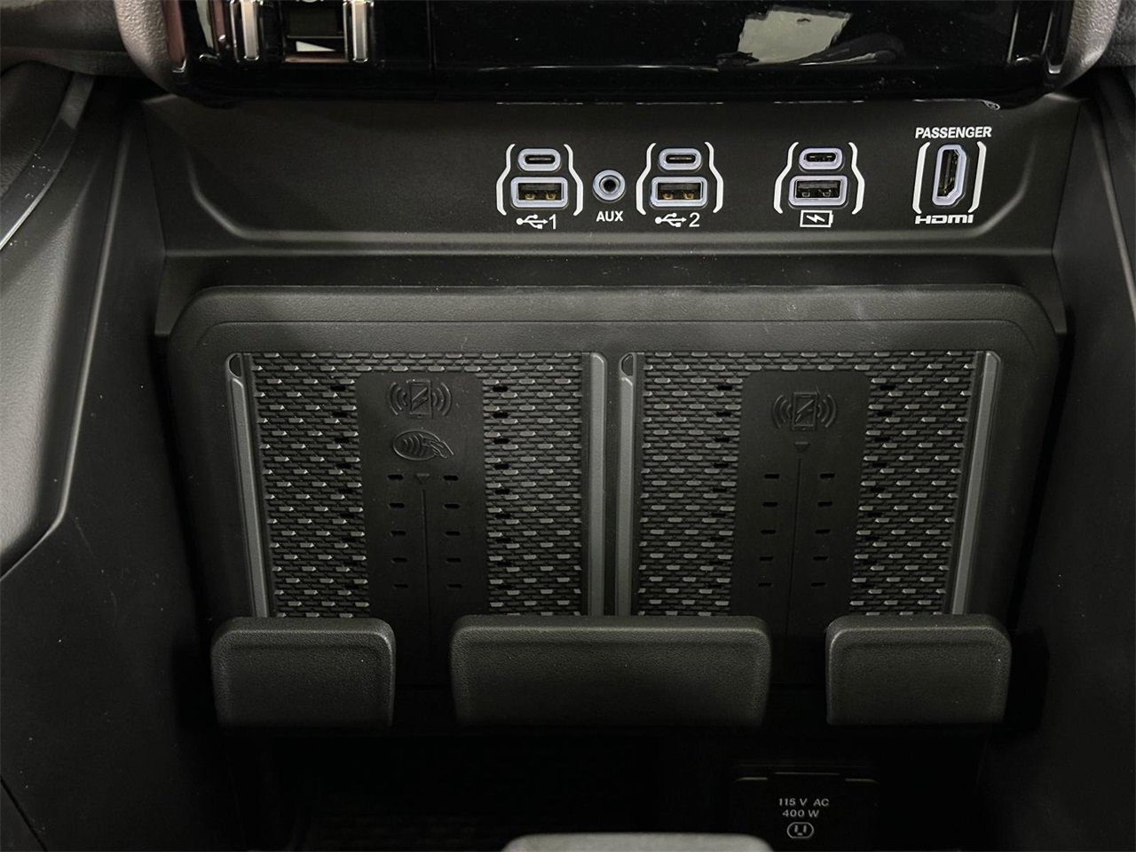 New 2026 RAM 1500 Laramie w/ Night Edition image 29