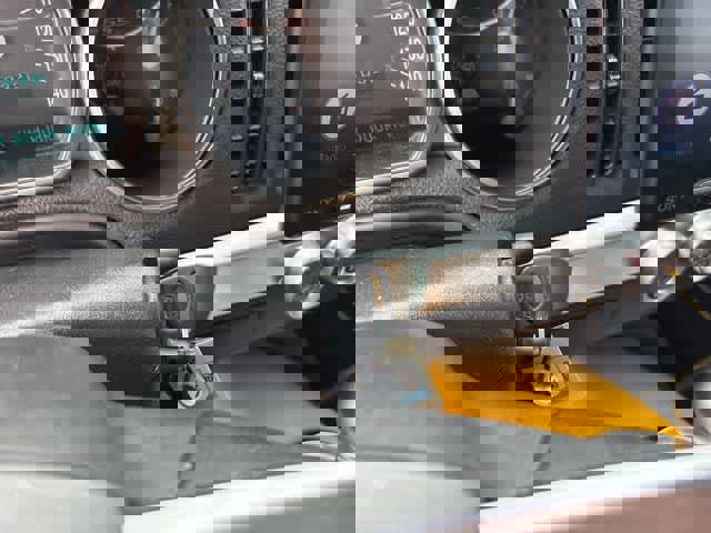 Used 2003 Chevrolet SSR w/ Preferred Equipment Group image 17