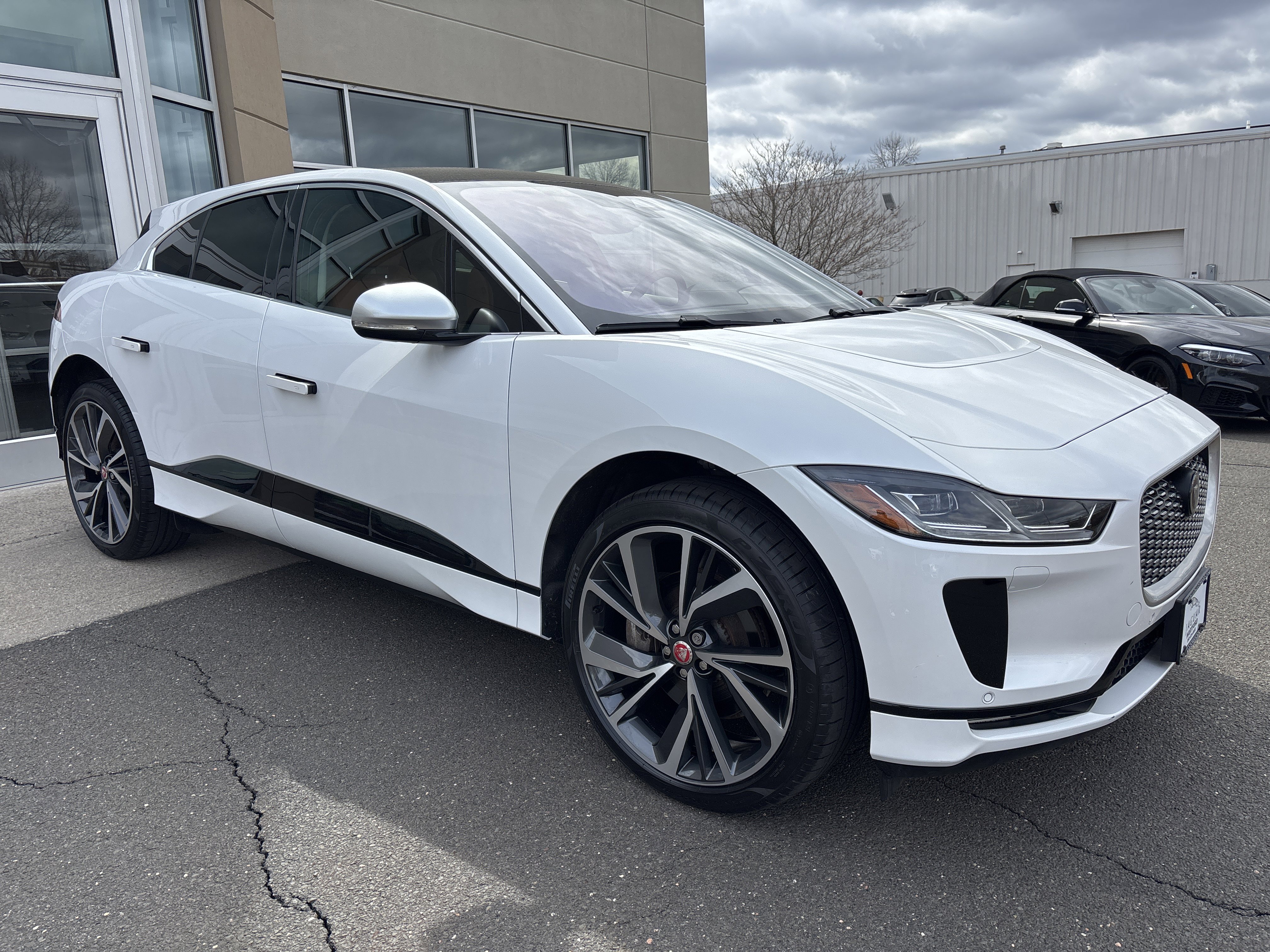 Certified 2023 Jaguar I-PACE HSE image 7