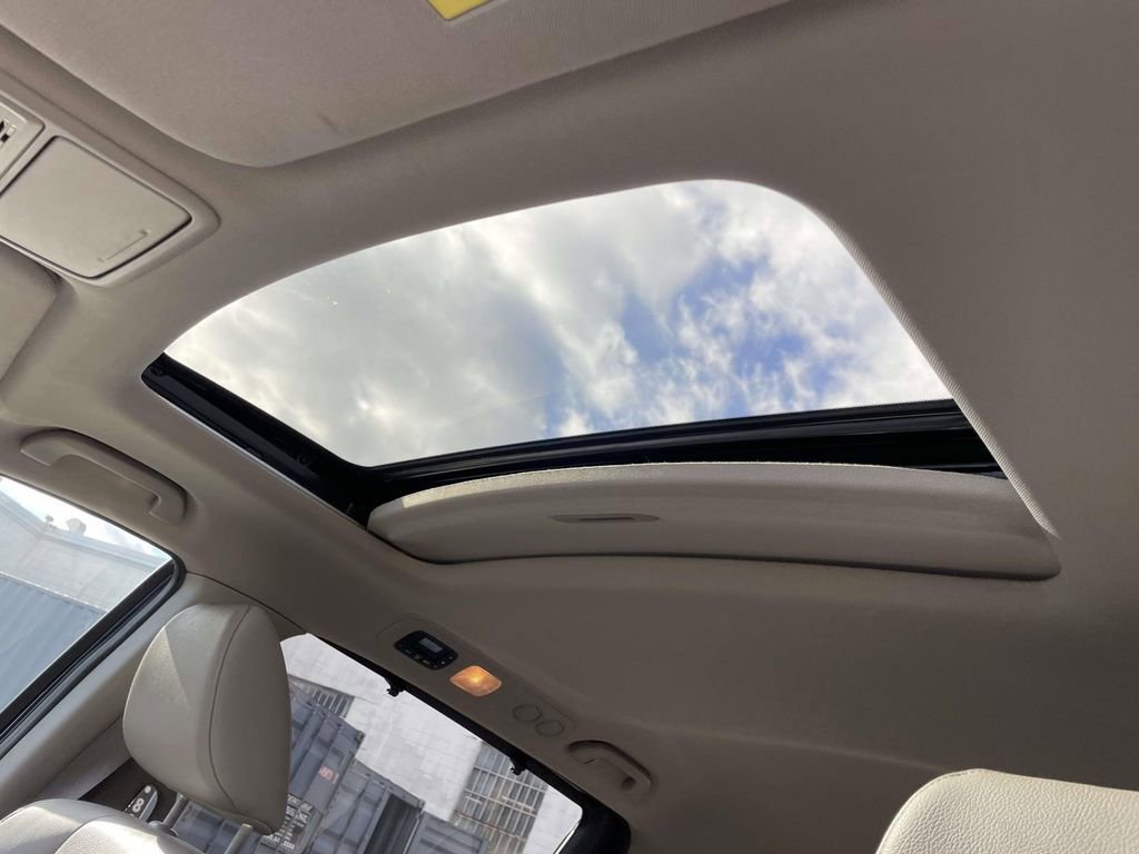 Used 2015 Honda Odyssey EX-L image 19