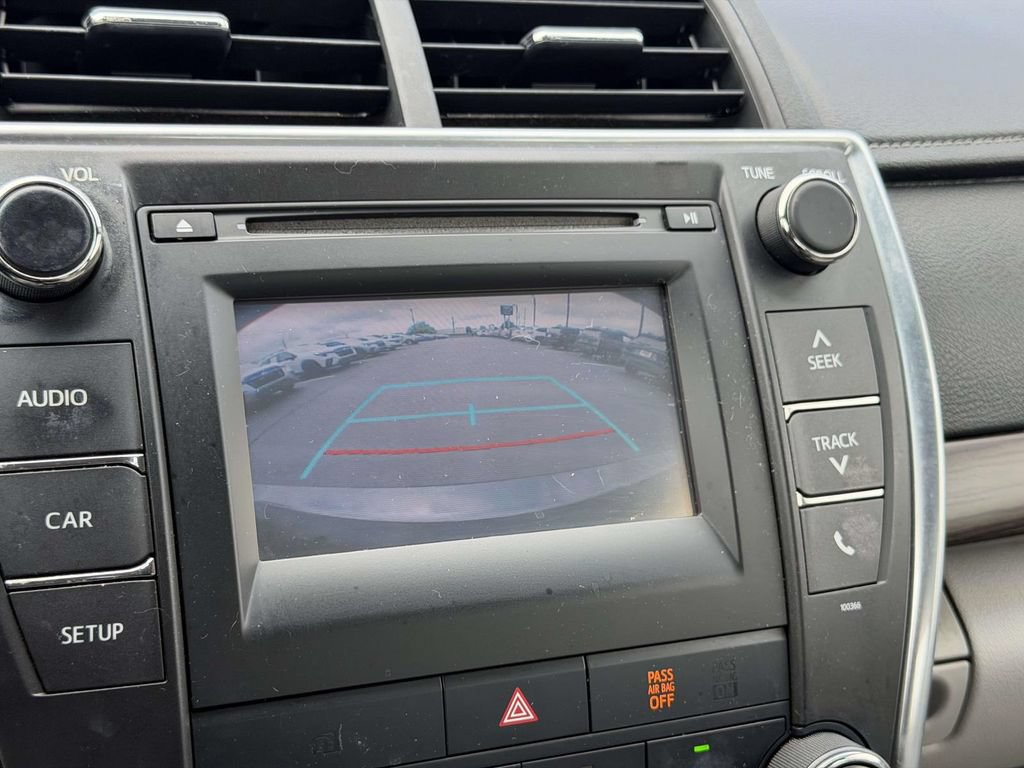 Used 2015 Toyota Camry LE FWD image 23