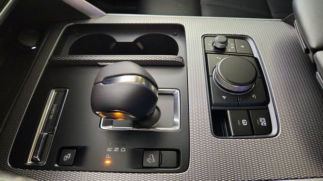 New 2026 MAZDA CX-90 Plug-In Hybrid w/Premium Sport AWD/4WD image 17