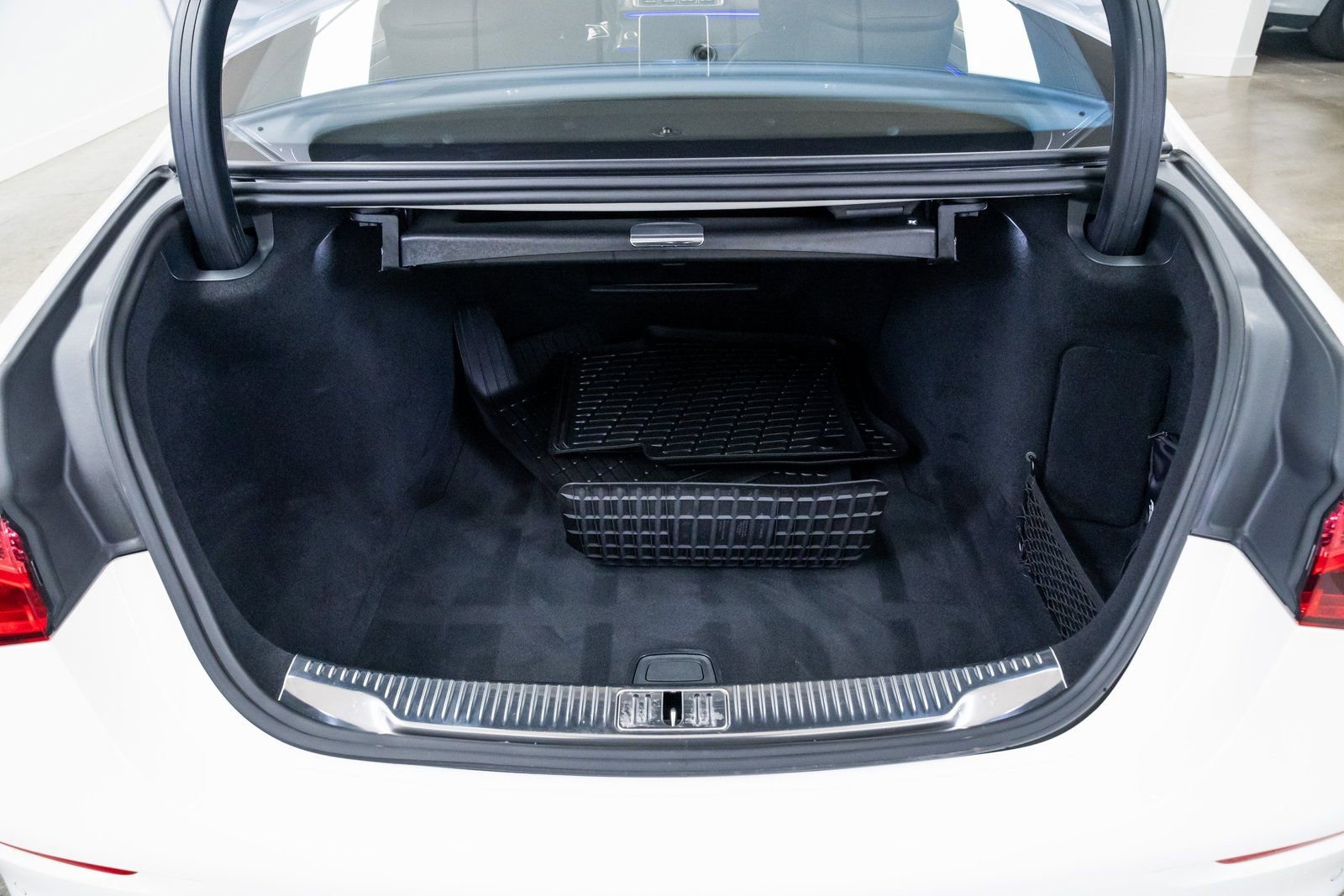 Used 2023 Mercedes-Benz S 580 4MATIC Sedan image 8