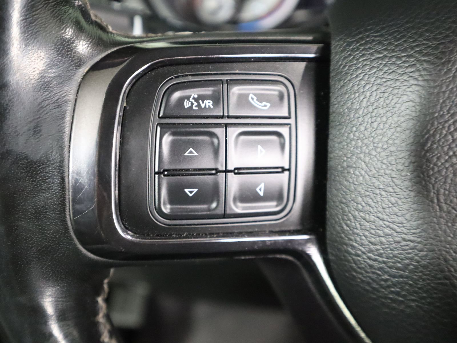 Used 2022 RAM 2500 Limited image 35