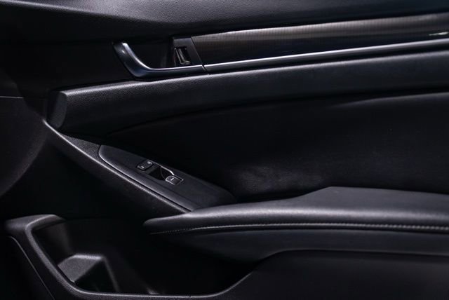Used 2019 Honda Accord Sport image 31
