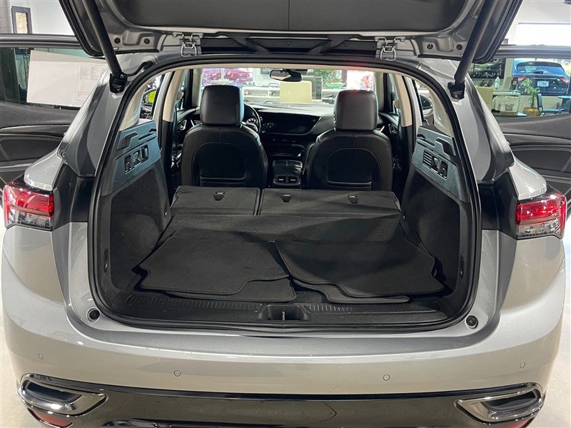 Used 2023 Buick Envision Essence w/ Sport Touring Package image 25