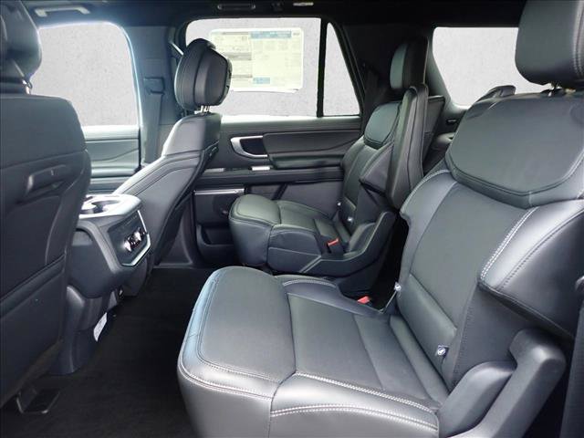 New 2026 Ford Expedition Max Platinum w/ Stealth Performance Package AWD/4WD image 11