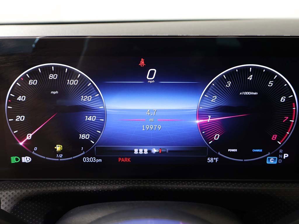 Used 2025 Mercedes-Benz CLA 250 4MATIC image 43