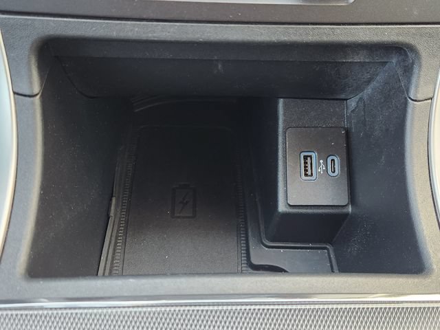 Used 2021 Ford Edge SEL w/ Convenience Package FWD image 22